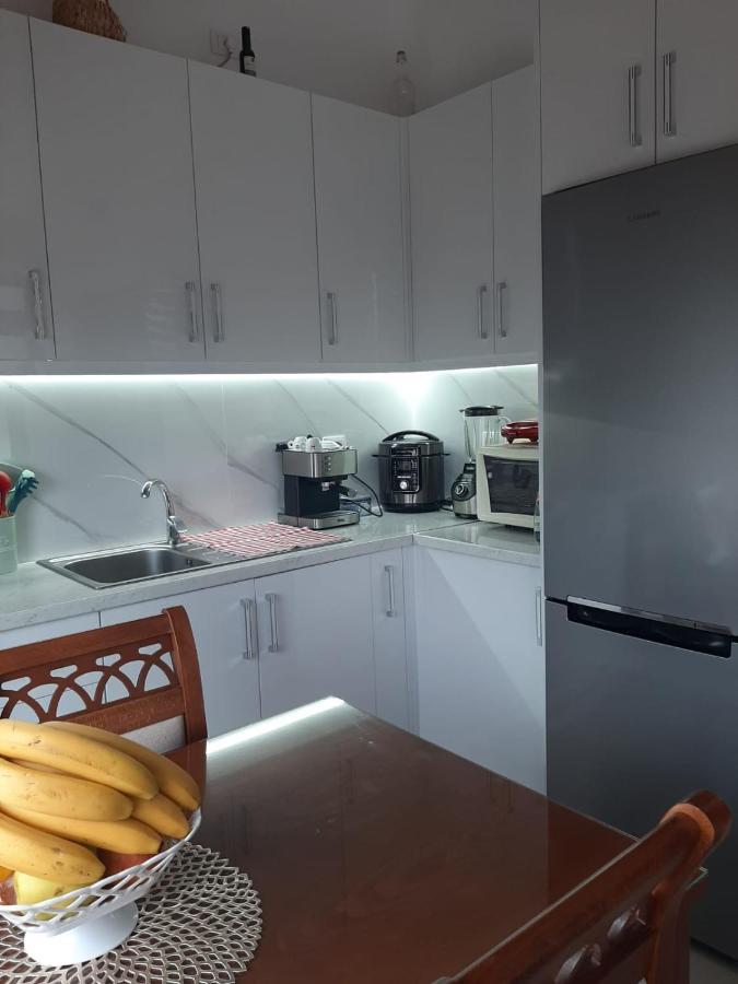 Luxury Dennis Home Саранда Экстерьер фото
